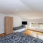 Homy & Stylish Centrally Located Apartment