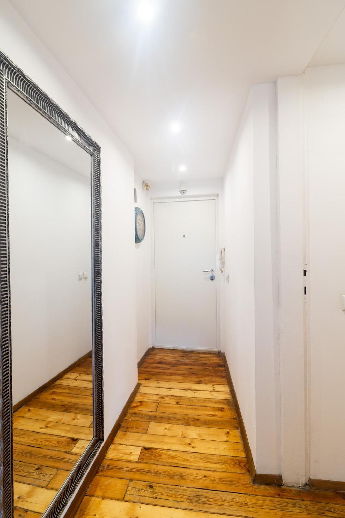 Homy & Stylish Centrally Located